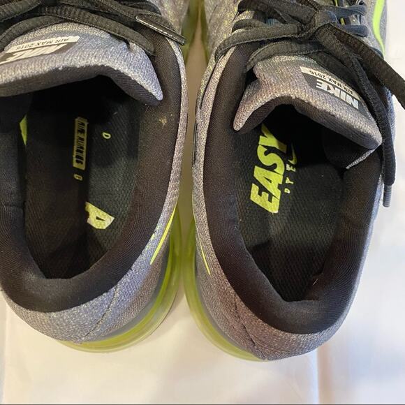 Nike Air Max Sneakers Mens Size 9.5 Running Shoes 2016 low top 806771 017 Volt - Picture 7 of 9